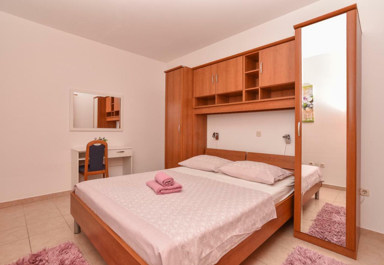 Villa Ivka Tučepi Buitenkant foto