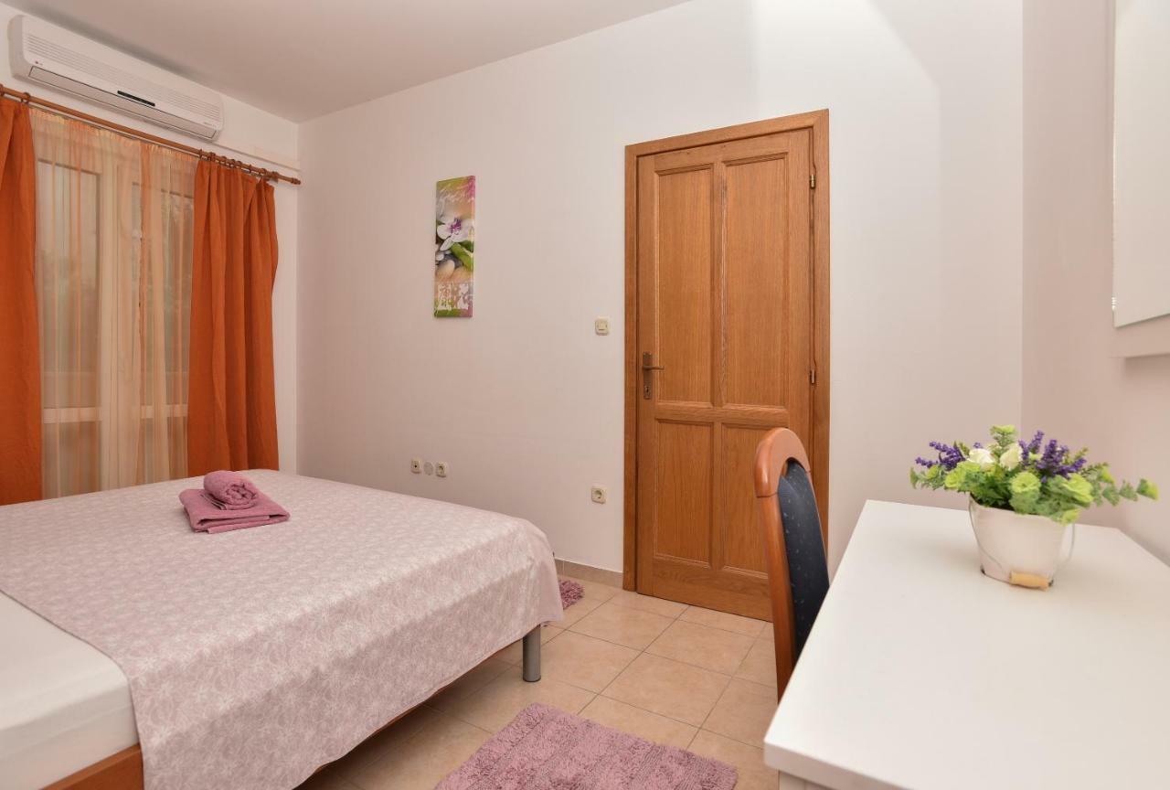 Villa Ivka Tučepi Buitenkant foto
