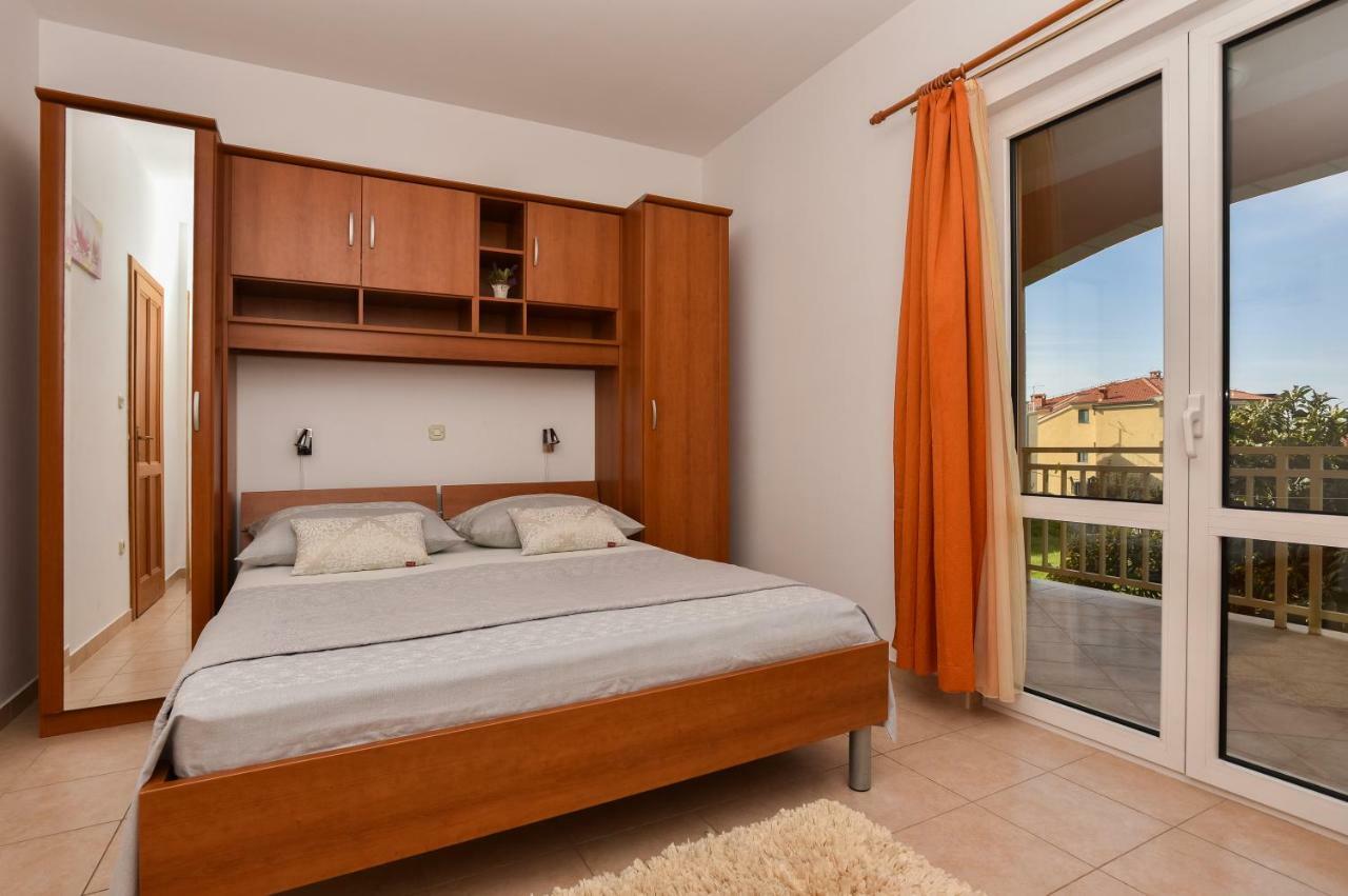 Villa Ivka Tučepi Buitenkant foto